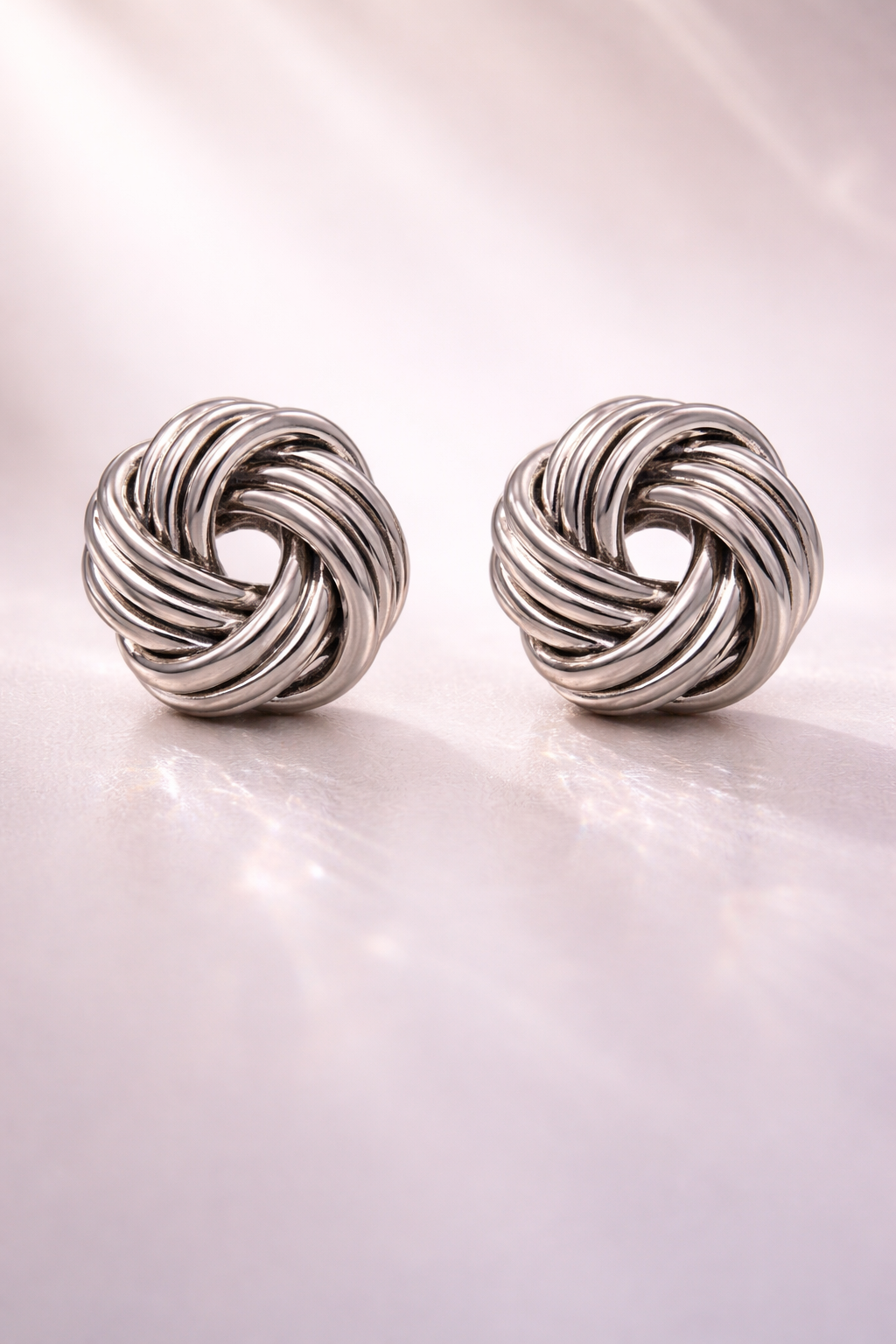 The Forever Knot Stud